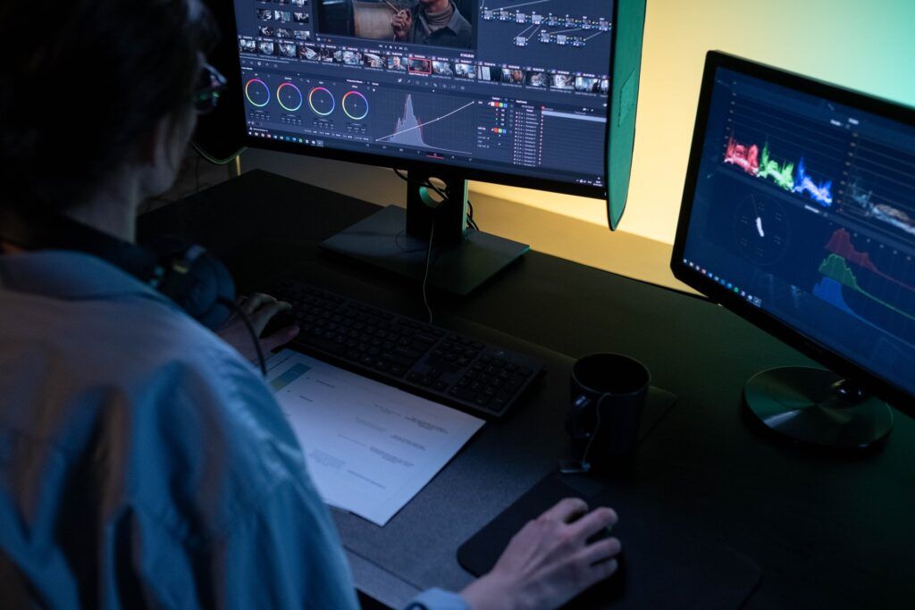 Is Davinci Resolve Free? Is It Good for Beginners? in 2022