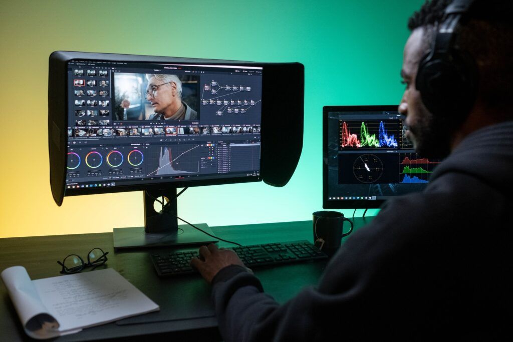 why DaVinci resolve is free